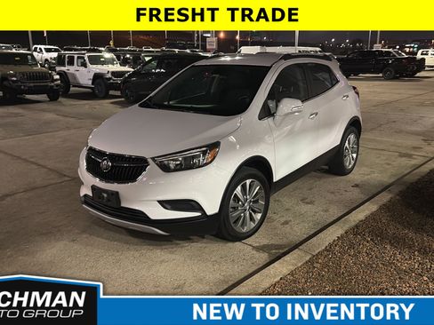 Used 2017 Buick Encore Preferred image 1