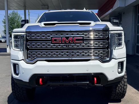 Used 2023 GMC Sierra 2500 AT4 w/ AT4 Premium Plus Package AWD/4WD image 7