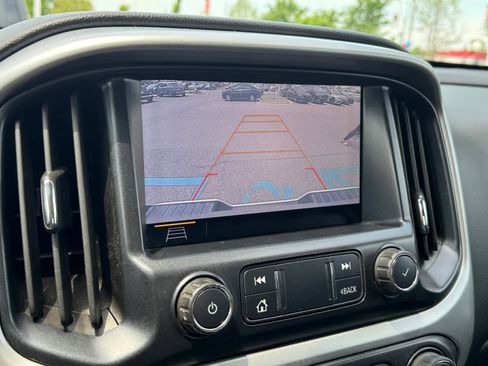 Used 2020 Chevrolet Colorado LT w/ Safety Package RWD image 20