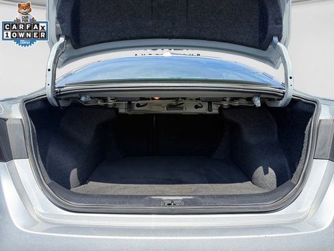 Used 2024 Nissan Altima 2.5 SV image 18