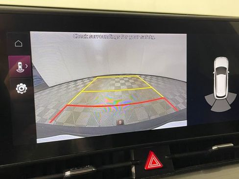 Certified 2023 Kia Sportage EX image 9