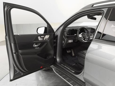 Used 2023 Mercedes-Benz GLE 450 4MATIC image 10