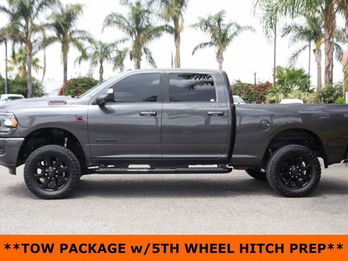 Used 2022 RAM 2500 Big Horn w/ Night Edition AWD/4WD image 5