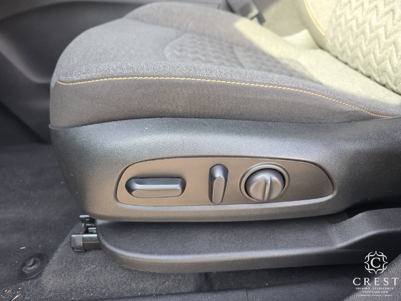 Used 2023 Chevrolet Equinox LT AWD/4WD image 9