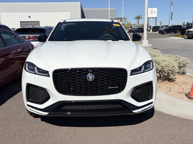 Used 2025 Jaguar F-PACE R-Dynamic S AWD/4WD image 2