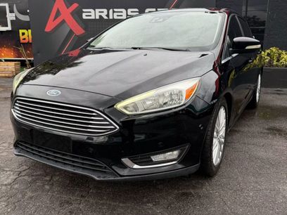 Used 2016 Ford Focus Titanium w/ Titanium Technology Package