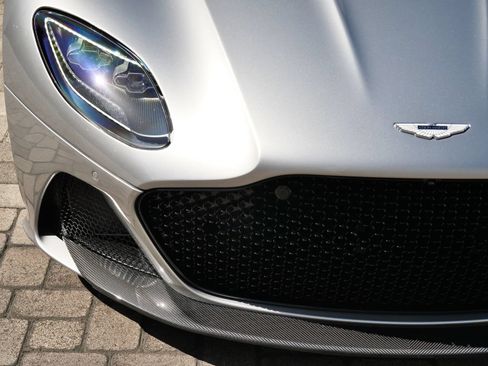 Used 2023 Aston Martin DBS Coupe RWD image 25