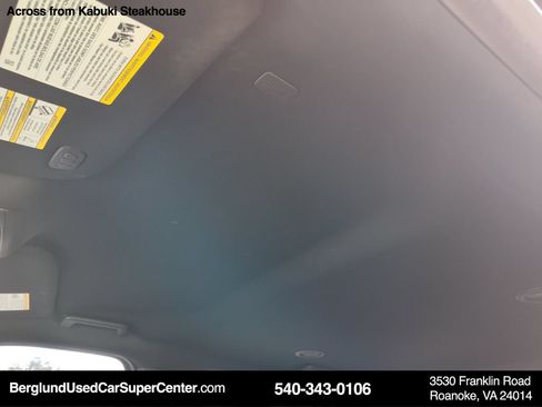 Used 2019 Ford Expedition Max XLT w/ Equipment Group 201A AWD/4WD image 23