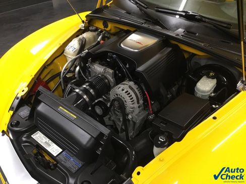 Used 2003 Chevrolet SSR w/ Preferred Equipment Group image 43