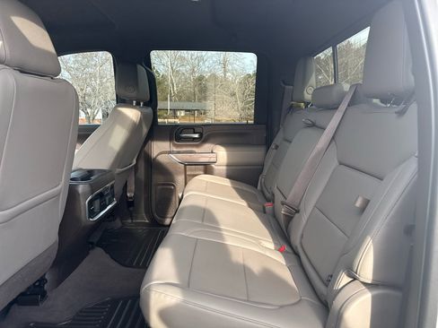 Used 2020 Chevrolet Silverado 2500 LTZ w/ LTZ Texas Edition image 14