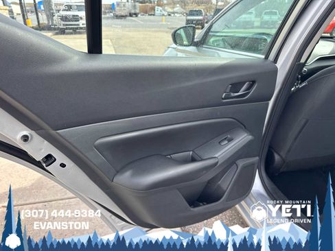 Used 2024 Nissan Altima 2.5 S image 20