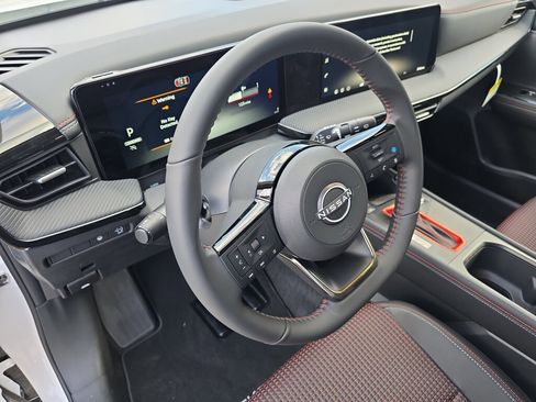 New 2026 Nissan Kicks SR image 6