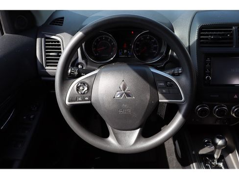 Used 2024 Mitsubishi Outlander Sport AWD image 20
