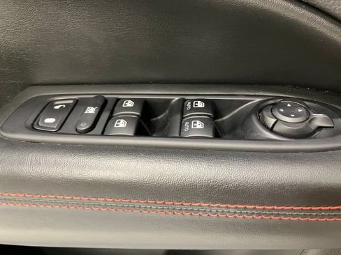 Used 2020 Jeep Compass Trailhawk AWD/4WD image 47