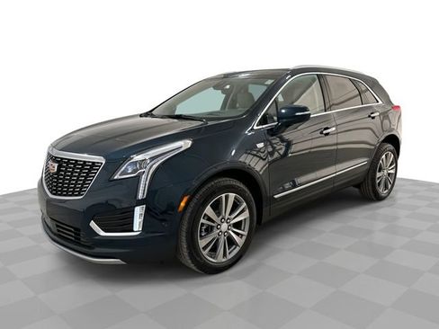 Used 2026 Cadillac XT5 Premium Luxury w/ Driver Assist Package FWD image 1