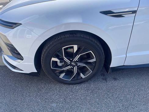 Used 2024 Hyundai Sonata SEL image 12