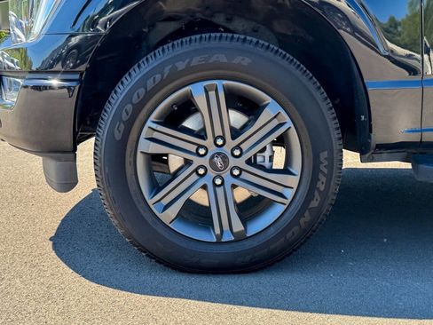 Used 2023 Ford F150 Lariat w/ Equipment Group 502A High AWD/4WD image 36