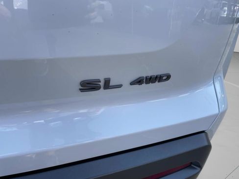 New 2026 Nissan Pathfinder SL AWD/4WD image 28