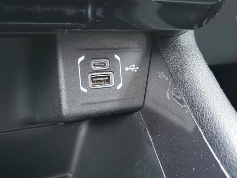 Used 2023 Jeep Compass Latitude w/ Convenience Group AWD/4WD image 27
