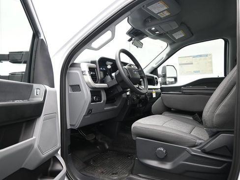 New 2026 Ford F350 XL w/ XL Driver Assist Package image 8