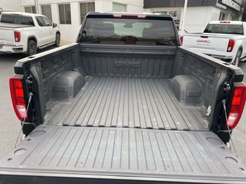 Used 2024 GMC Sierra 1500 Elevation image 26