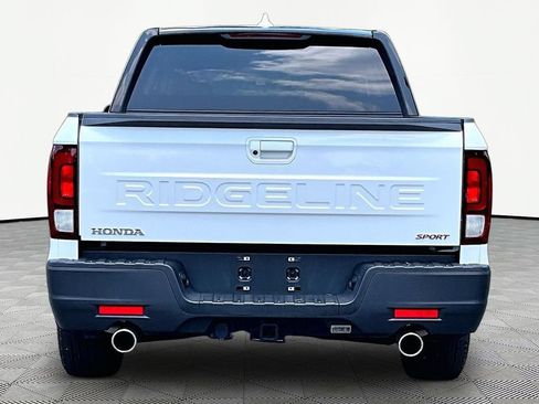 Used 2024 Honda Ridgeline Sport image 7