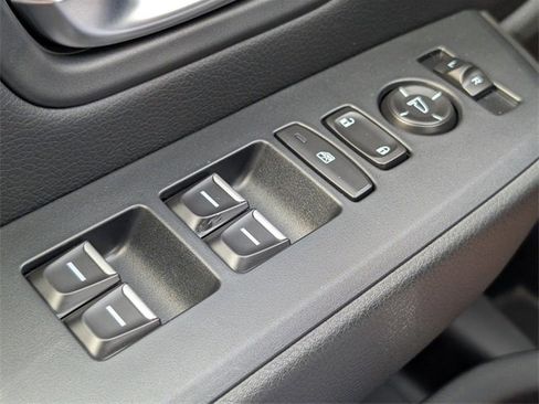 New 2025 Honda Pilot Touring image 23