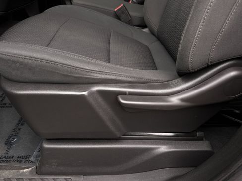 Used 2022 Chevrolet Silverado 1500 Custom image 14