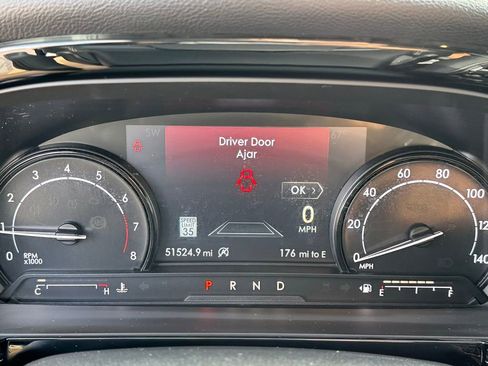 Used 2020 Lincoln Corsair Reserve w/ Equipment Group 201A image 6