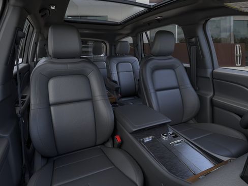 New 2026 Lincoln Aviator Reserve w/ Jet Appearance Package AWD/4WD image 10
