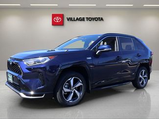 Certified 2021 Toyota RAV4 SE w/ Weather & Moonroof Package AWD/4WD video 1