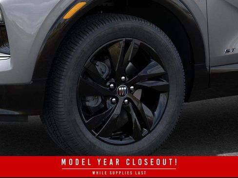 New 2025 Buick Encore GX Sport Touring w/ Comfort Package FWD image 9