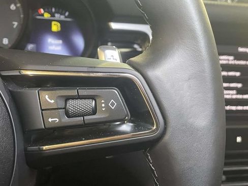 Certified 2024 Porsche Macan AWD/4WD image 43