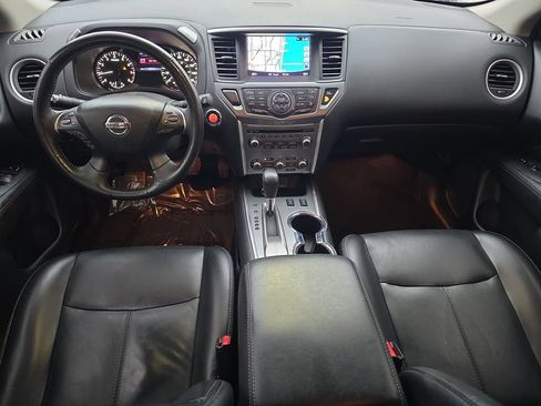 Used 2019 Nissan Pathfinder SL w/ Cargo Package FWD image 20
