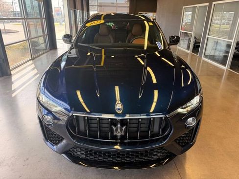 Used 2022 Maserati Levante Modena AWD/4WD image 2