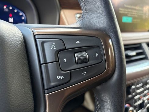 Used 2024 Chevrolet Suburban High Country w/ Advanced Technology Package image 22