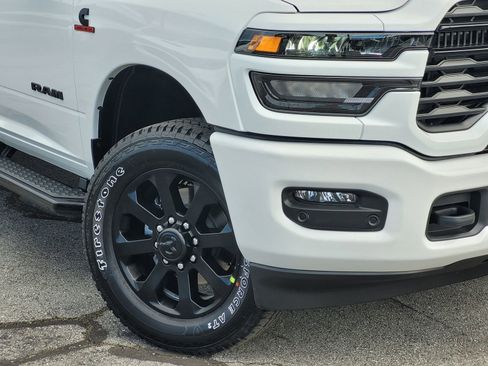 New 2026 RAM 2500 Big Horn AWD/4WD image 3