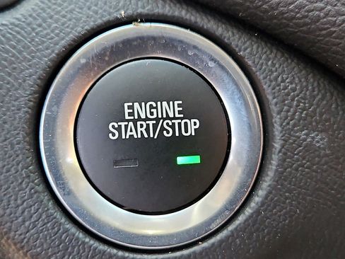 Used 2024 Chevrolet Equinox LT AWD/4WD image 23