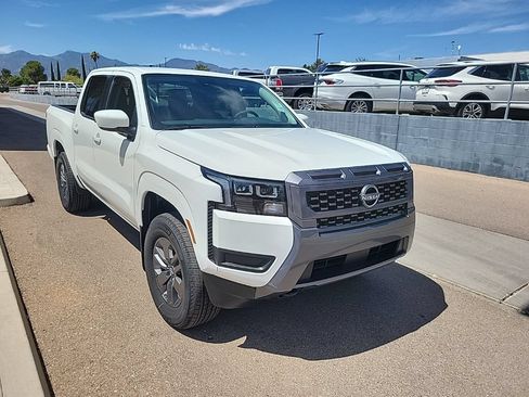 New 2026 Nissan Frontier SV w/ SV Convenience Package AWD/4WD image 9