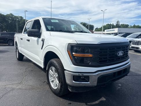 Used 2025 Ford F150 XL w/ Equipment Group 103A High AWD/4WD image 4