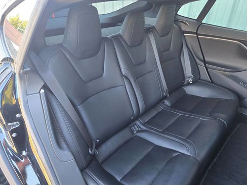 Used 2019 Tesla Model S Performance image 23