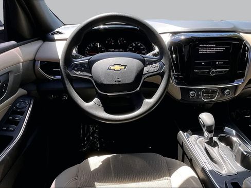 Used 2023 Chevrolet Traverse LS w/ Safety Package FWD image 7