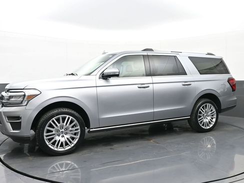 Used 2024 Ford Expedition Max Limited image 6