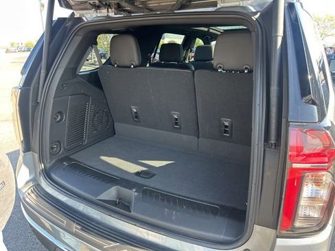 Used 2023 Chevrolet Tahoe LT w/ LT Signature Plus Package image 15