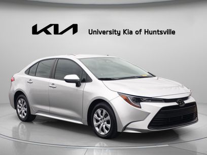 Used 2025 Toyota Corolla LE w/ Convenience Package