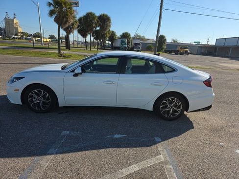 Used 2023 Hyundai Sonata SEL w/ Cargo Package image 6