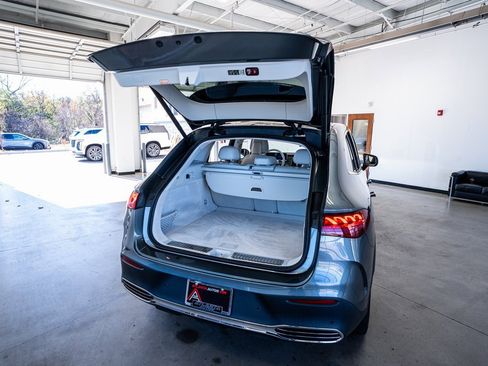 Used 2023 Mercedes-Benz EQE 350+ SUV w/ AMG Line Exterior Package image 59