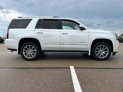 Used 2019 GMC Yukon Denali AWD/4WD image 5