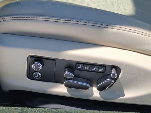 Used 2026 Bentley Continental GT AWD/4WD image 24