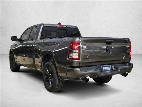 Used 2022 RAM 1500 Lone Star w/ Night Edition RWD image 5